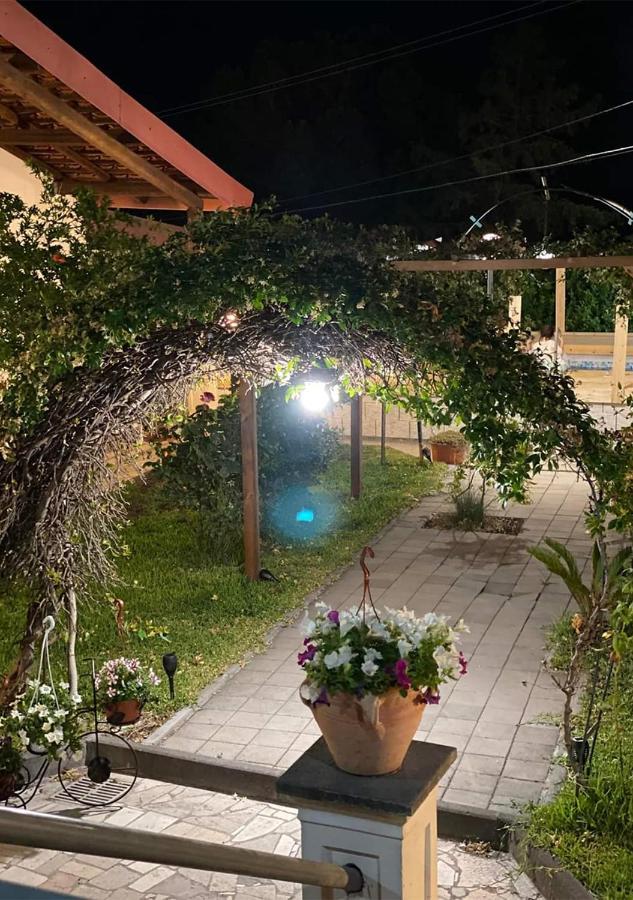 Peri Peri Guest House Mascali Dış mekan fotoğraf