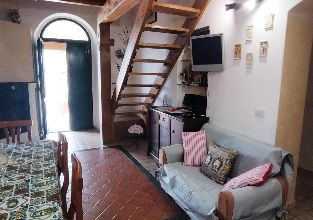 Peri Peri Guest House Mascali Dış mekan fotoğraf